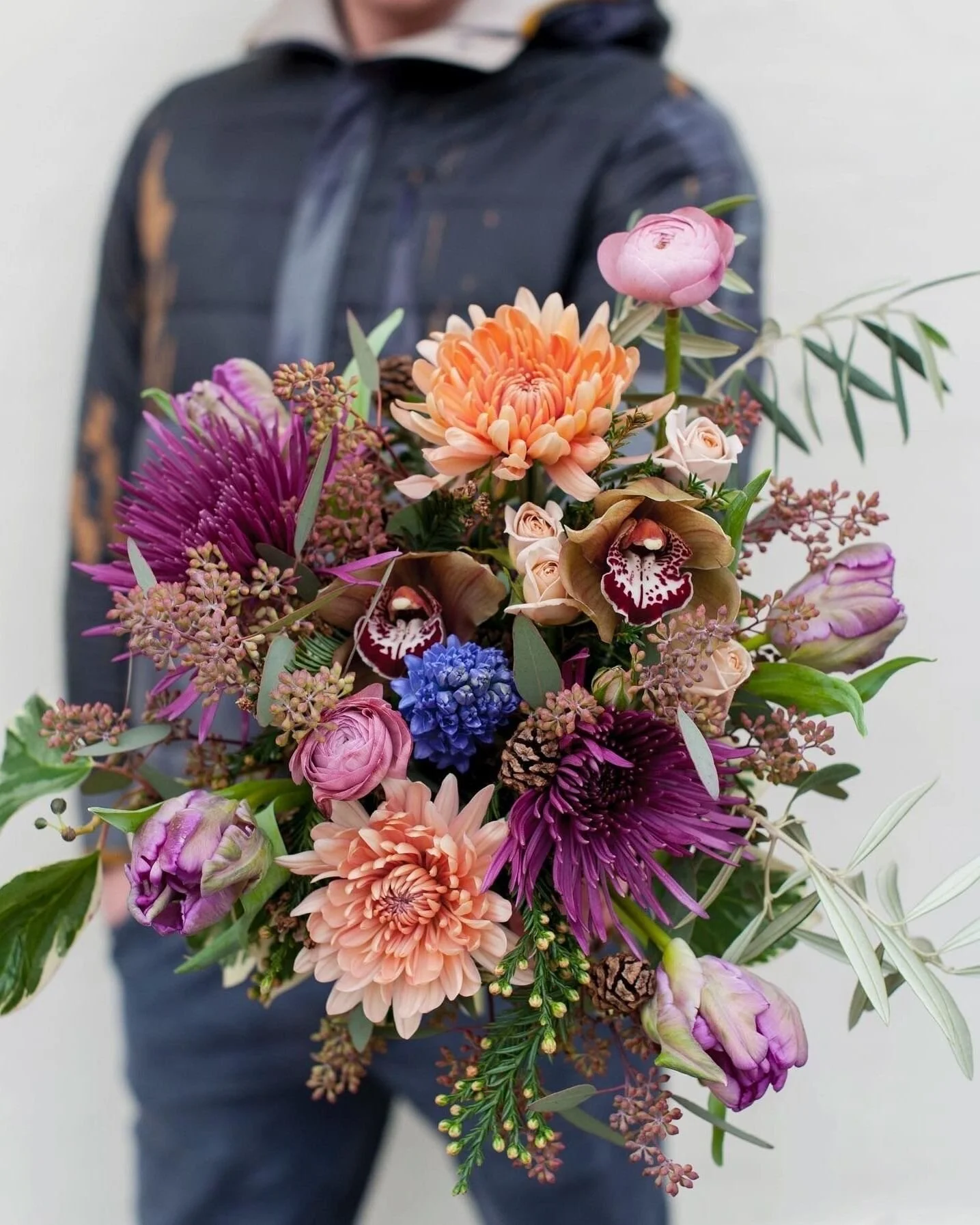 ⭐⭐⭐⭐⭐ "I have been a longtime customer of Saville Flowers. My parents have been customers since they were married in the 60's and we've never had any complaints in our whole 40 years of buying their high quality product.

Bravo to Saville Flower