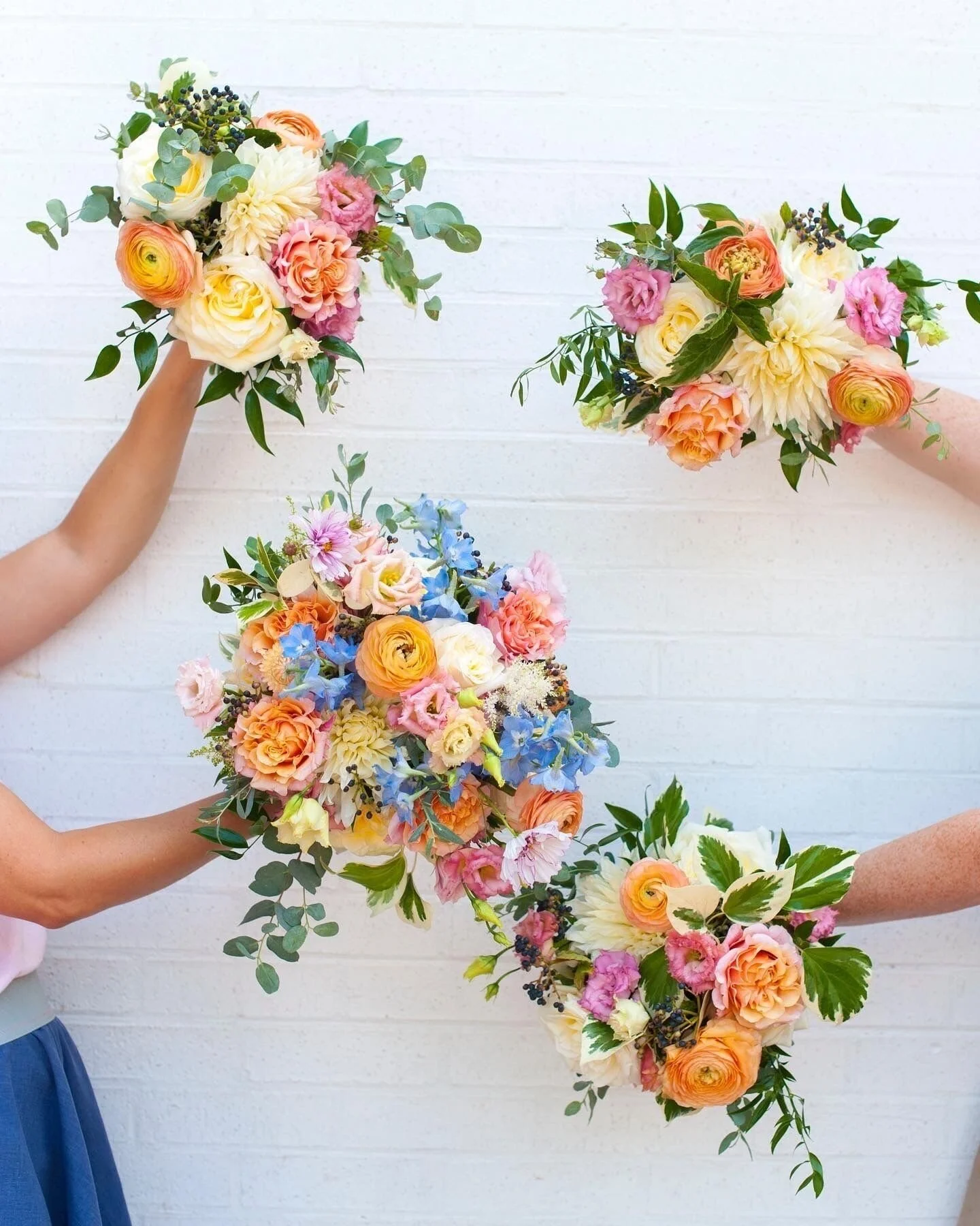 ⭐⭐⭐⭐⭐ "Incredibly beautiful flowers and delivered just in time. They make a procrastinator look like they are on top of things! I'll be ordering all arrangements from Saville from now on!" - Kate T., Yelp Review

Let us make you look good! 