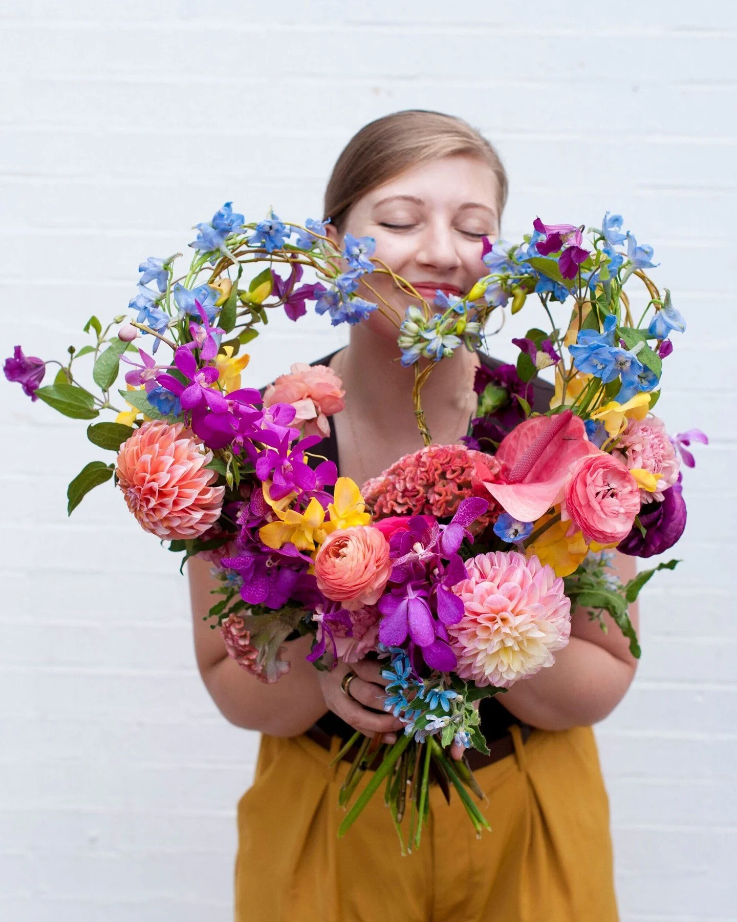 ⭐⭐⭐⭐⭐ "Hands down the best florist in Evanston. I've chosen them for big events and for small bouquets, and Saville consistently hits it out of the park. Real creativity and artistry at work, and Shelby and her team are a pleasure to work with.&