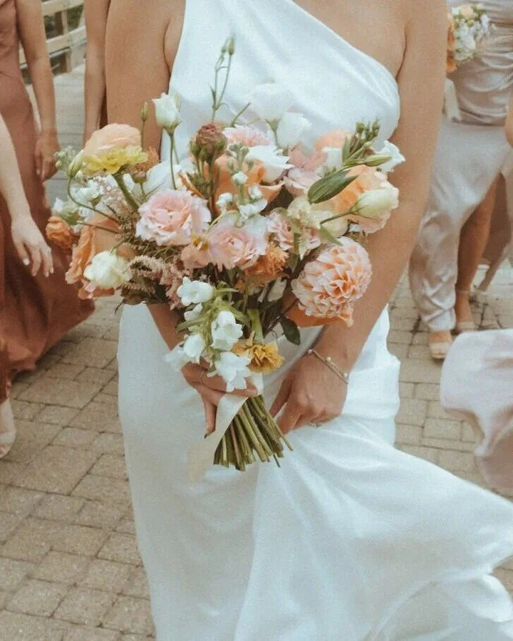 ⭐⭐⭐⭐⭐ "Mark and his team did such an amazing job from day one. Consultation to execution, I couldn't have asked for anyone better. I honestly couldn't have been happier with the outcome of my wedding day florals. I could tell from the moment I m
