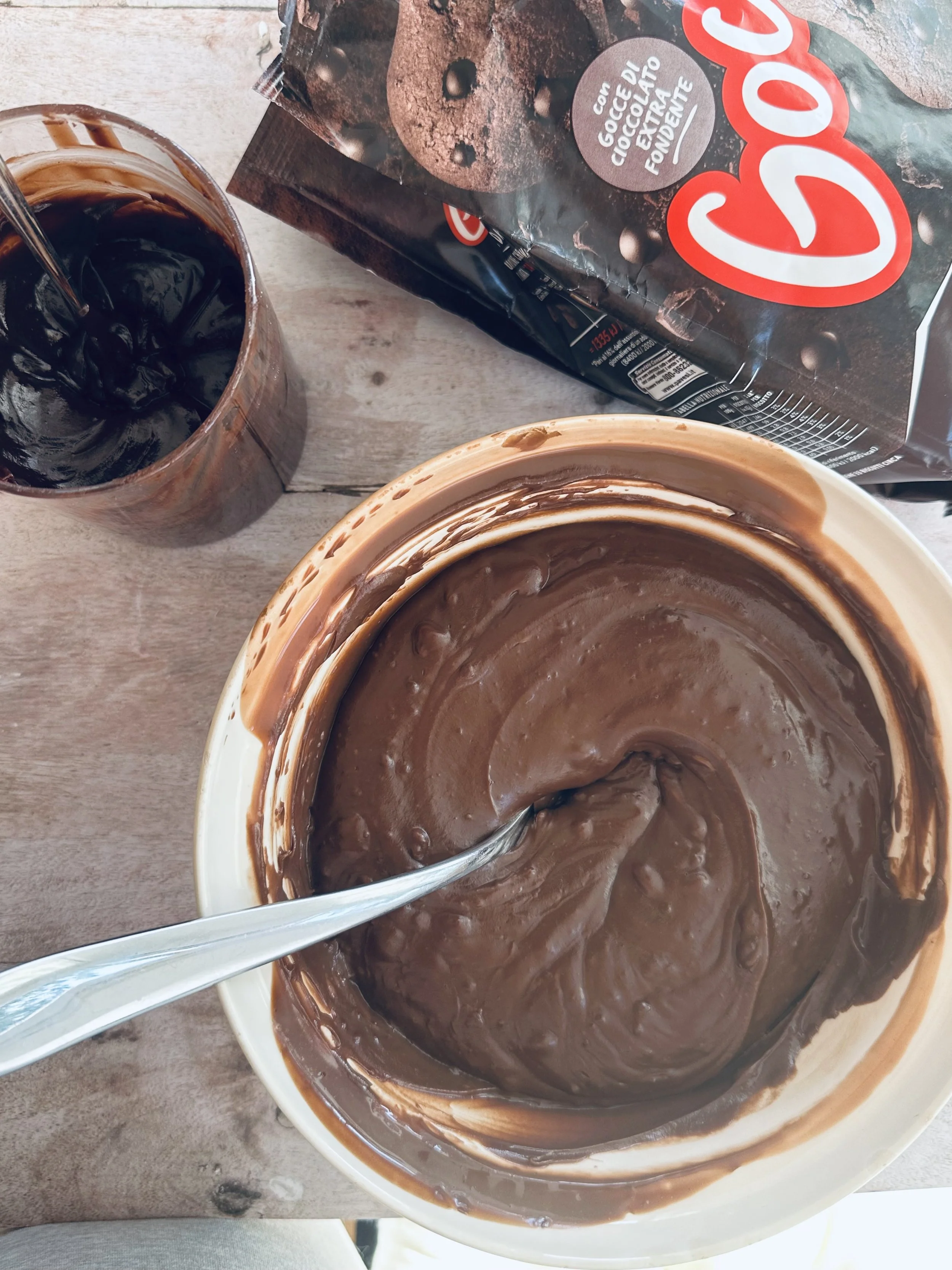 tripl chocolate icebox cake recipe by food blogger briochette