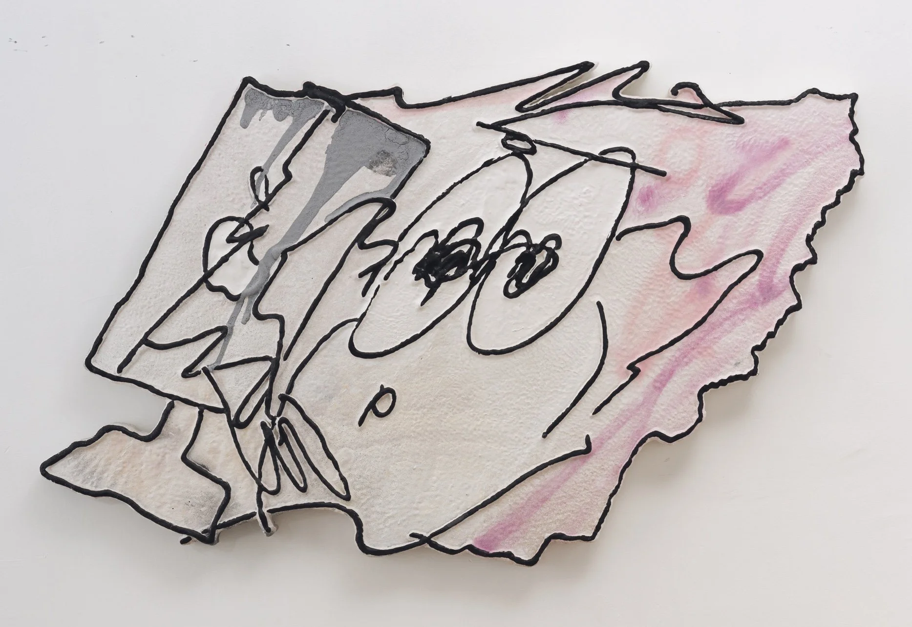iMac, 2021. Plaster, EPS foam, polymer-modified gypsum, acrylic paint - 100 x 65 x 7 cm 