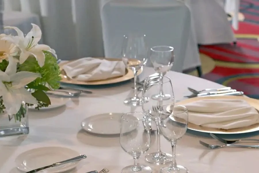 Banquet-Detail.jpg