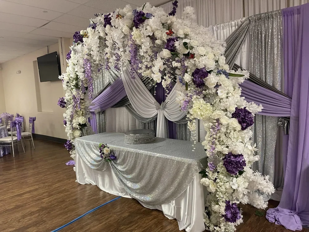 Elegant event lounge and seating decor