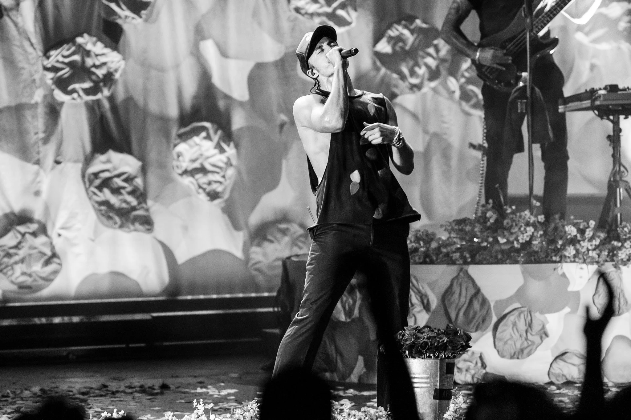 how to save a life tour (728).jpg