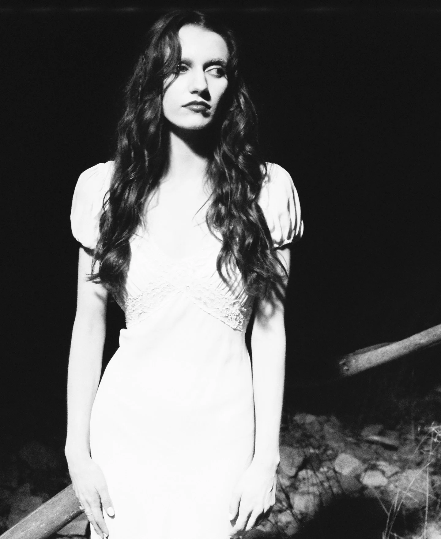 Check out about brand new exclusive interview with @beatrixkasnetz discussing her brand new single &ldquo;Ghosts of Tennessee.&rdquo;

Link in our bio! 

#musicinterview #newsinglerelease #losangelesartist #losangelesmusic