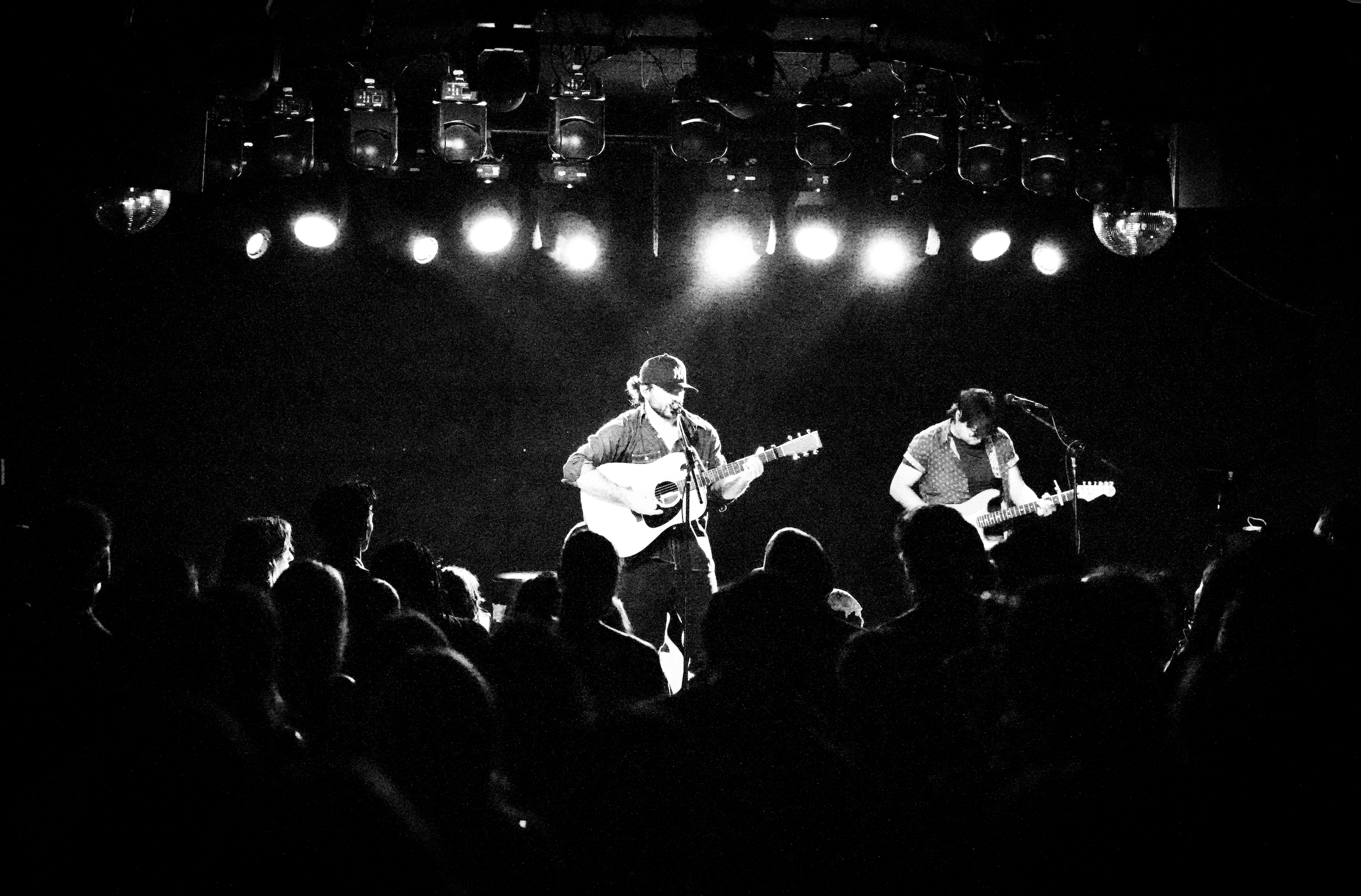 IKE DWECK AT THE MOROCCAN LOUNGE ON THE SAFE WITH ME TOUR FT. ZACHY