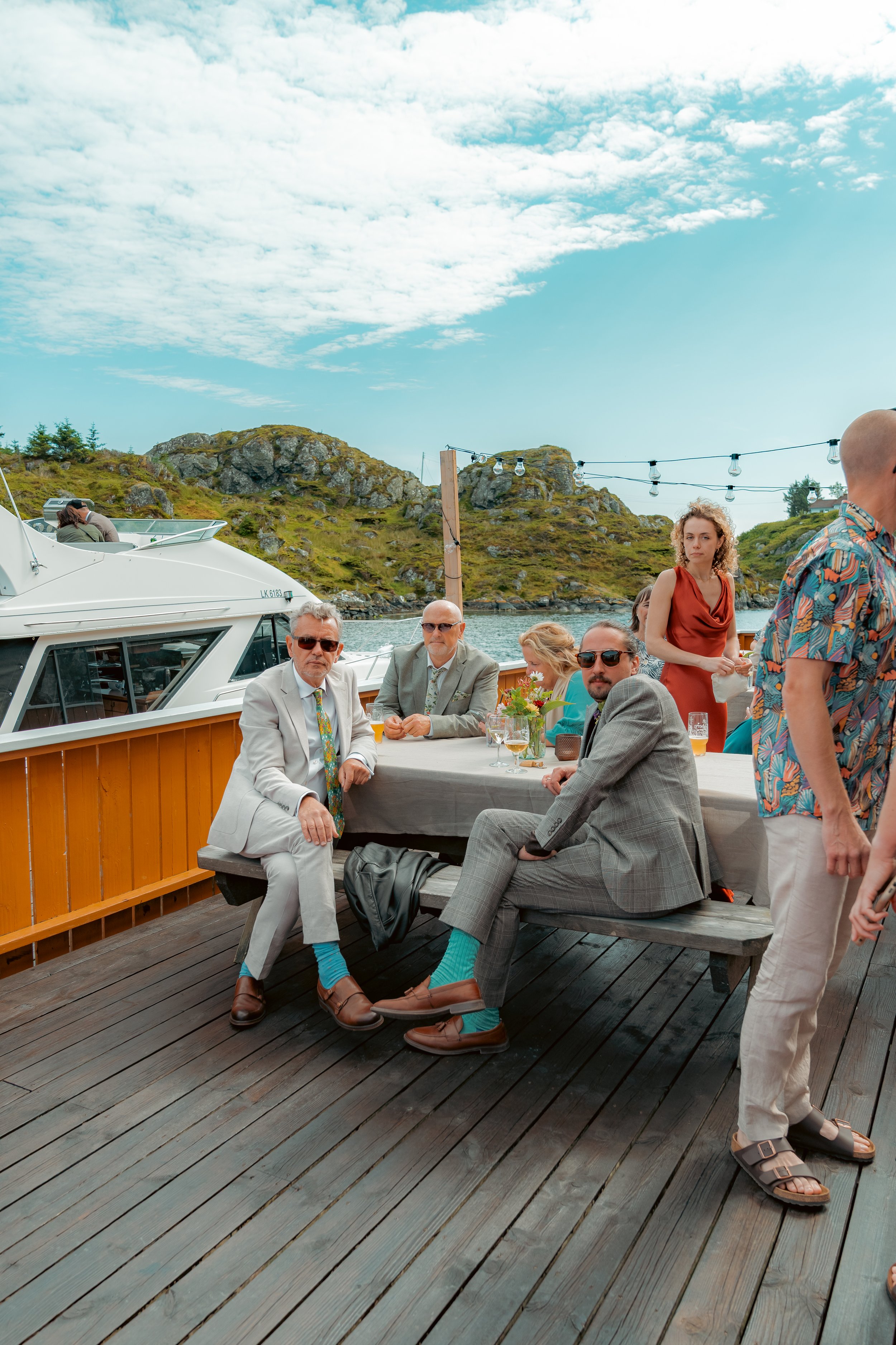 bryllup og gjester Røvær kulturhotell i haugesund med sjøen