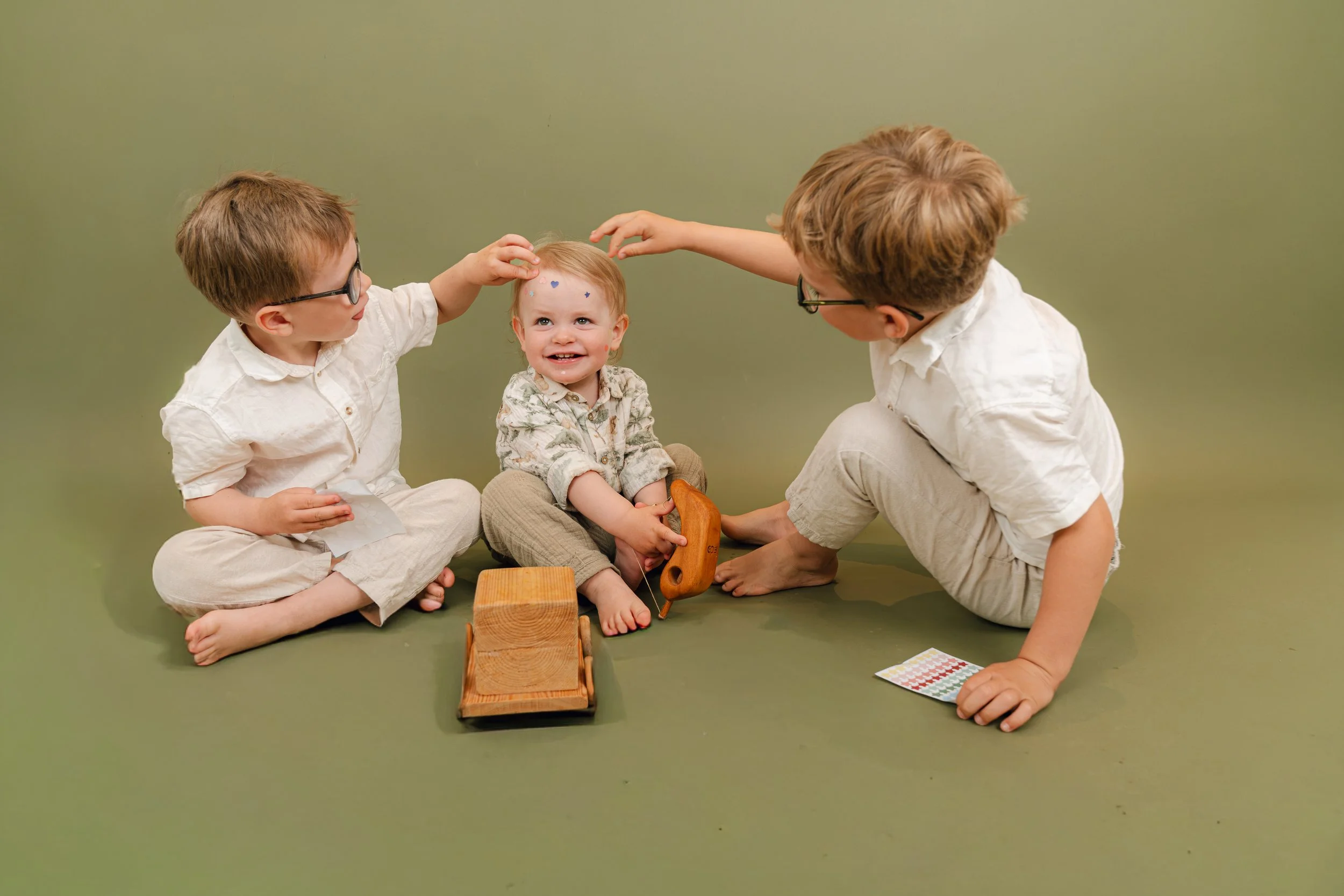 studio fotografering familie i Sveio