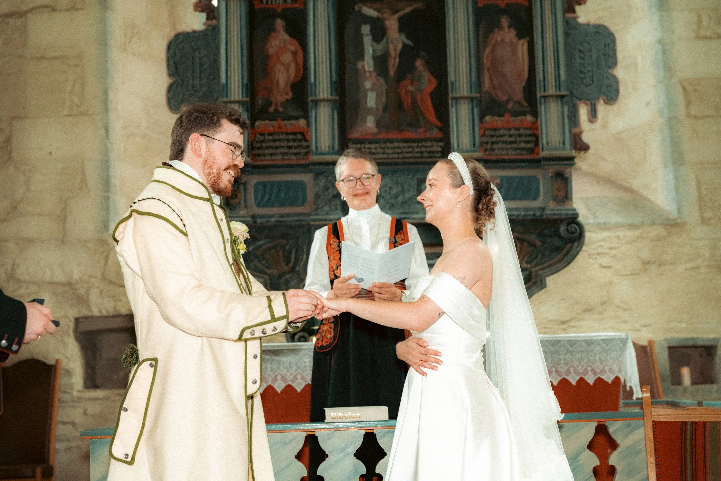 Bryllupsfotograf-Utstein-KlosterDSC09018.jpg
