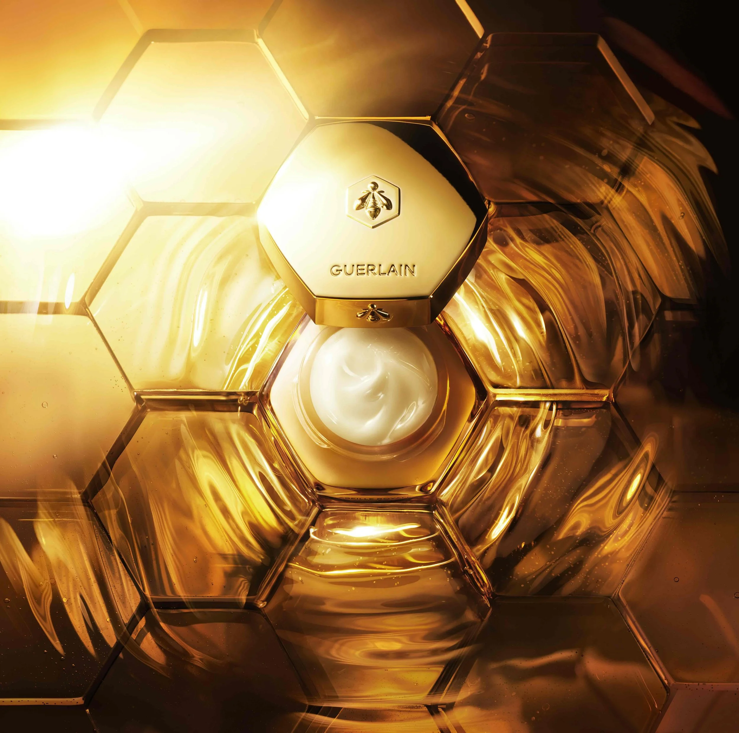 ABRO25_SOIN YEUX_5_HONEY CONCENTRATION_RVB.jpeg