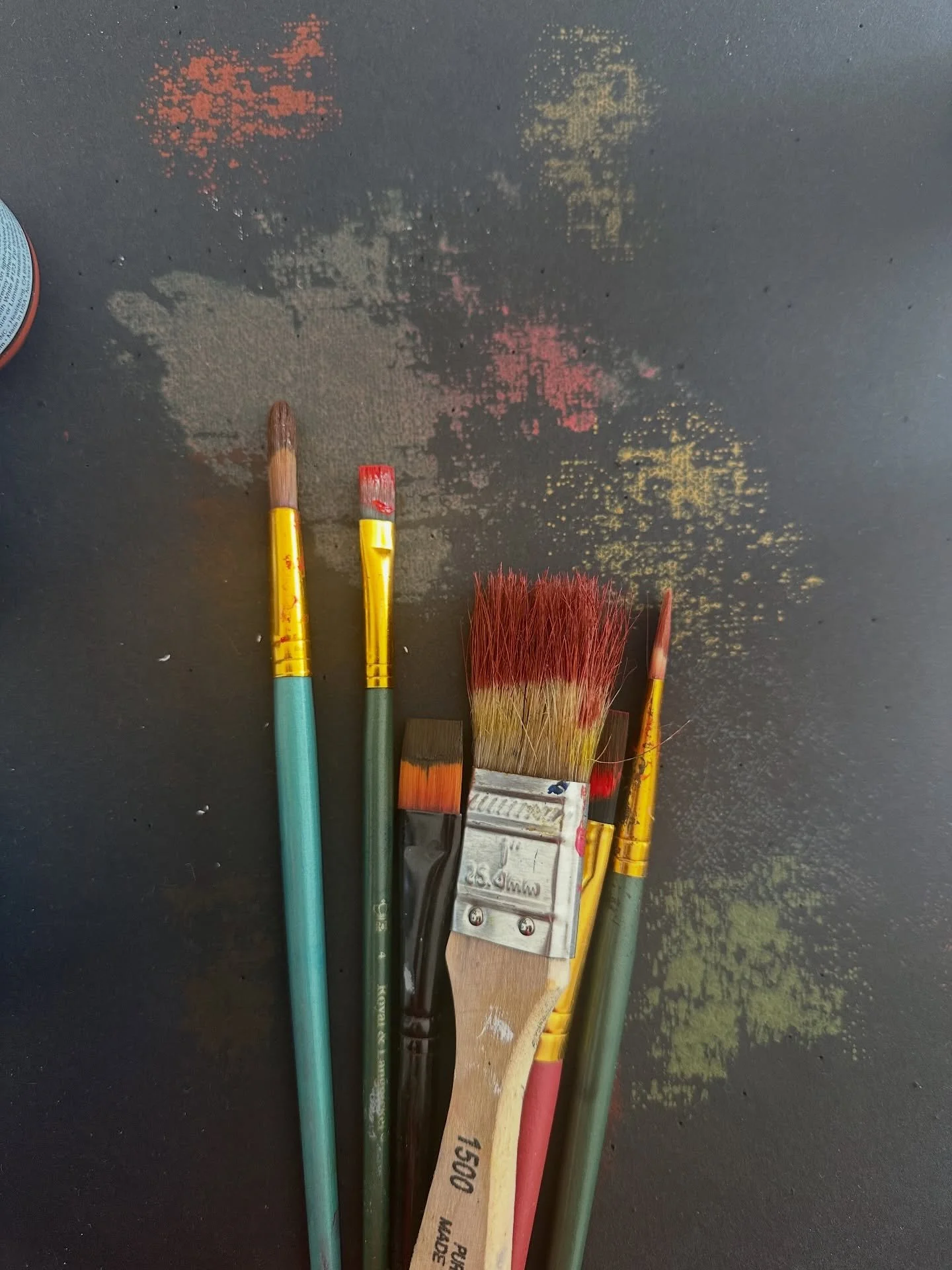 Sometimes what you leave behind is more interesting than what you created&hellip;#paintbrushes#smearedpaint#cyanotype#e#homespun