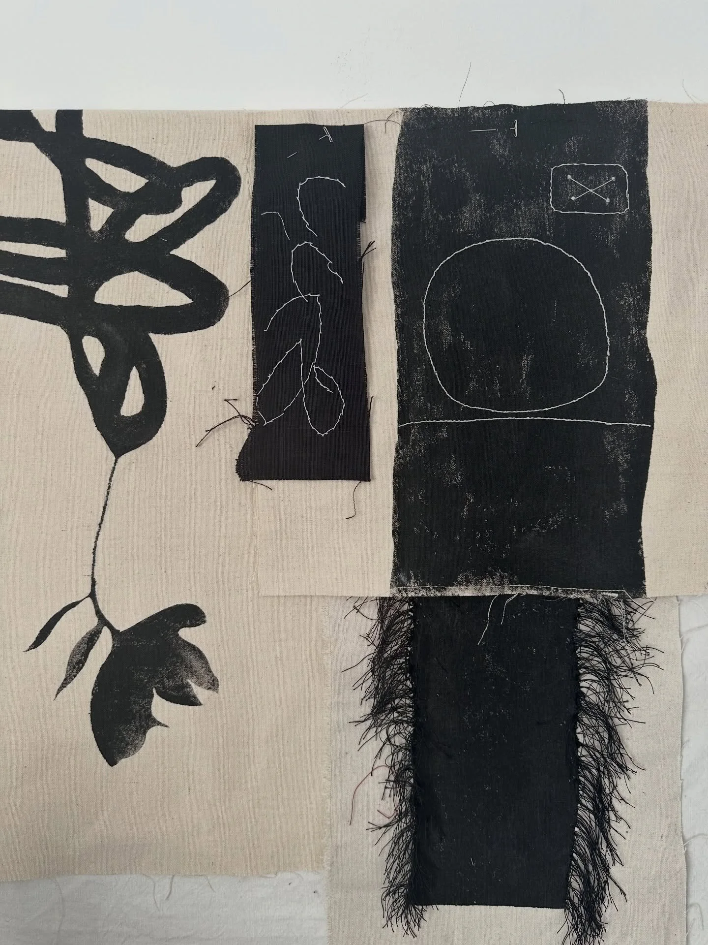 I am hooked on painting on canvas and adding over stitching #handstitched#canvas#noiretblanc#neutralhomedecor#brutalist