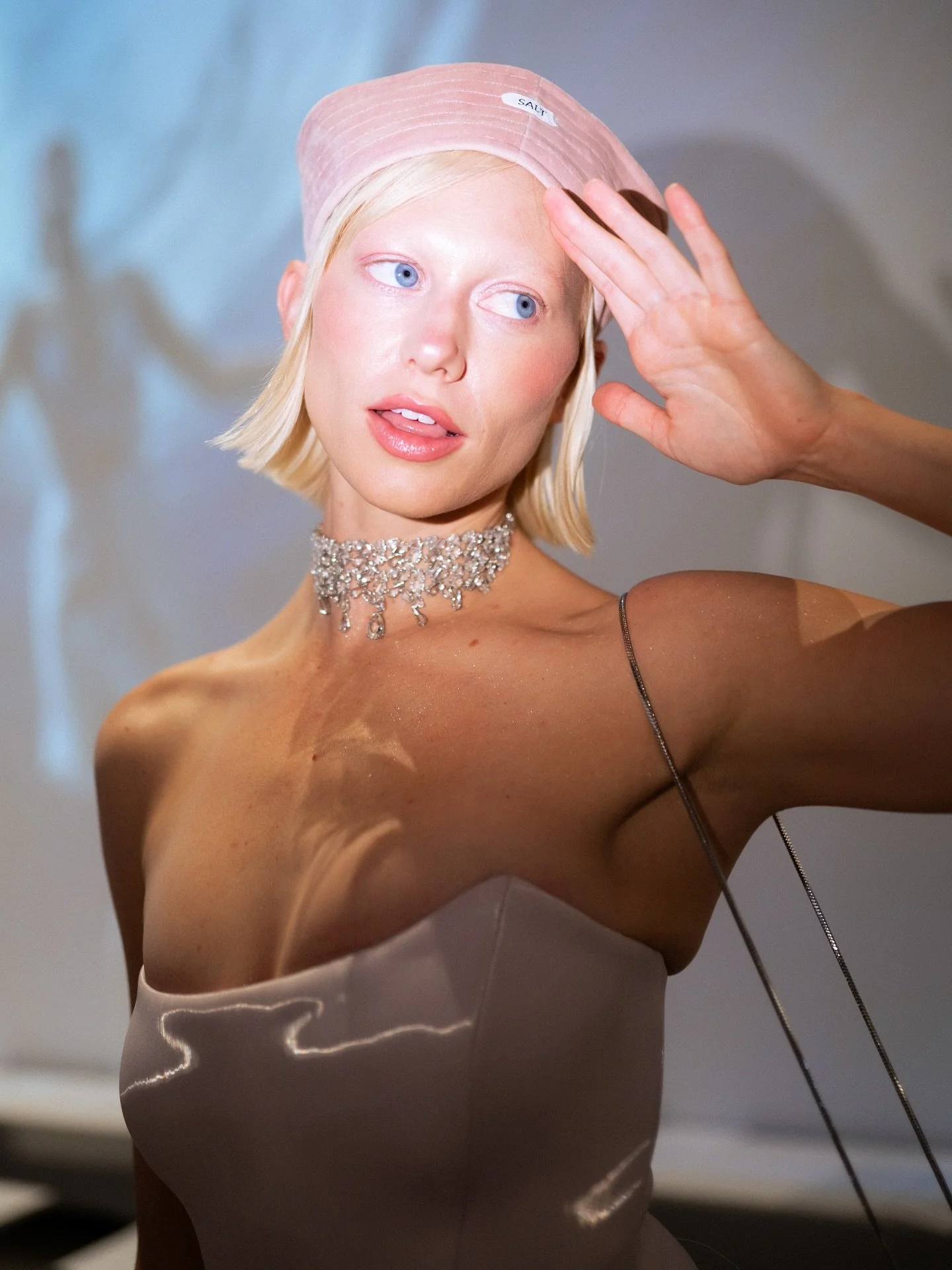 Front row at @katebarton SS26 🩵 

#nyfw #katebarton #ss26 #fashionweek #livvydunne #frontrowphotography #nycfashionphotographer #btsphotographer