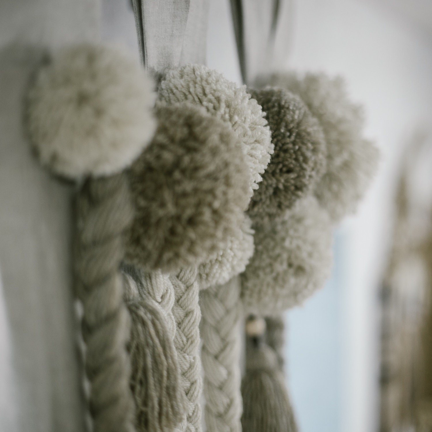https://i.etsystatic.com/16313598/r/il/bf5a83/1660692726/il_fullxfull.1660692726_659n.jpg