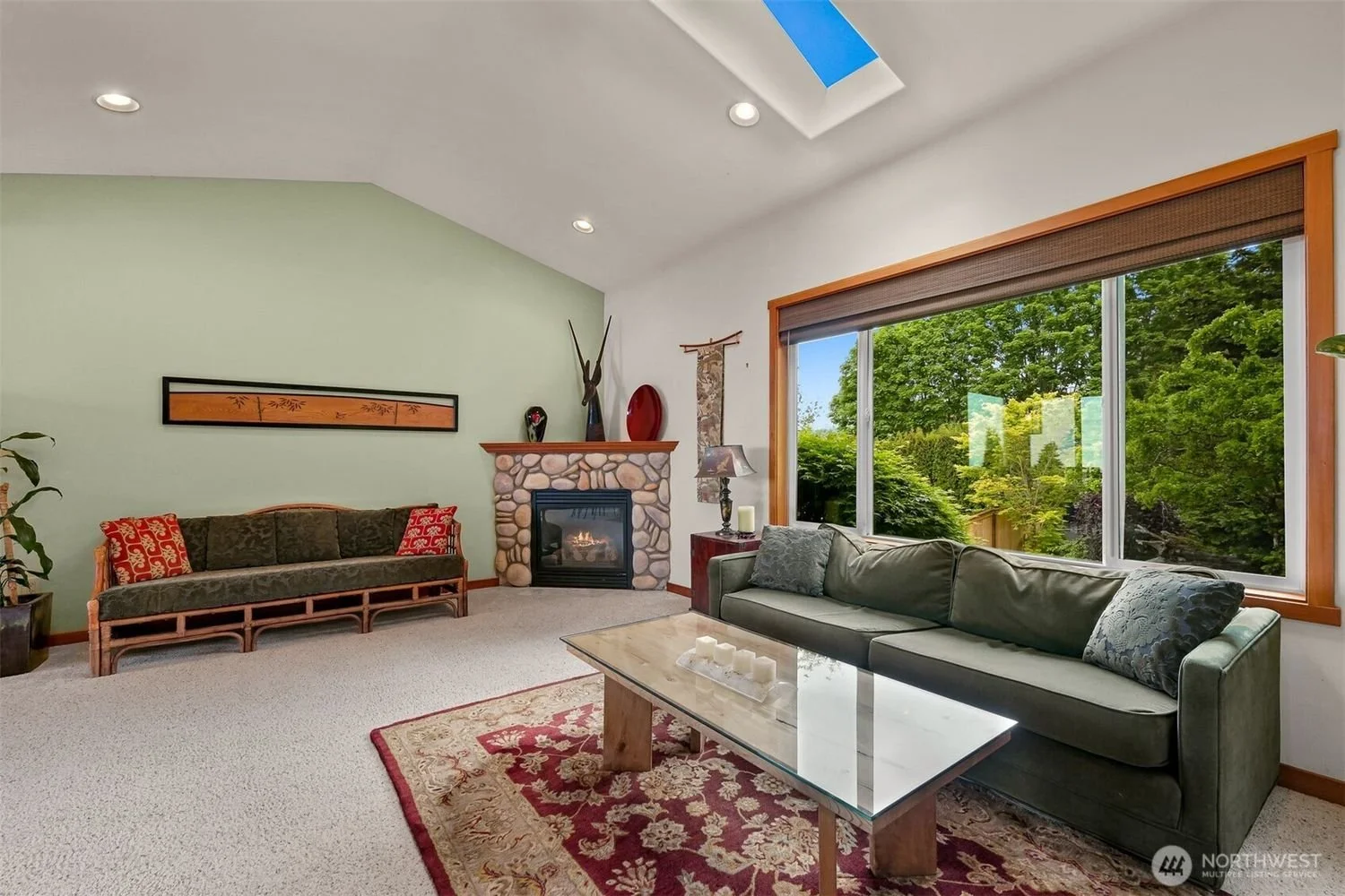 1212-Toledo-Street-Bellingham_Brandon-Nelson-Realtor (20).jpg