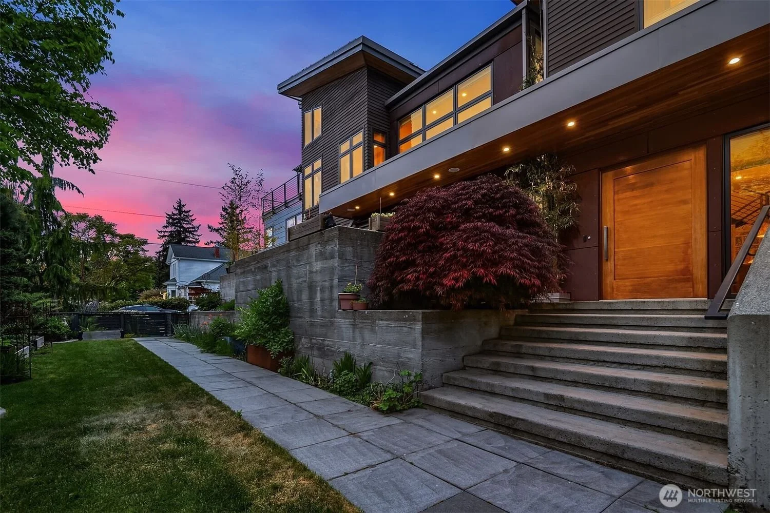 1601-Donovan-Avenue-Brandon-Nelson-Realtor (36).jpg