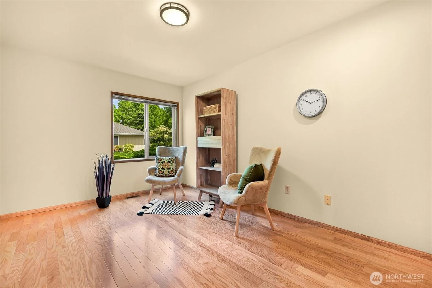 4553-Village-Drive-bellingham_best-realtor-brandon-nelson (24).jpg