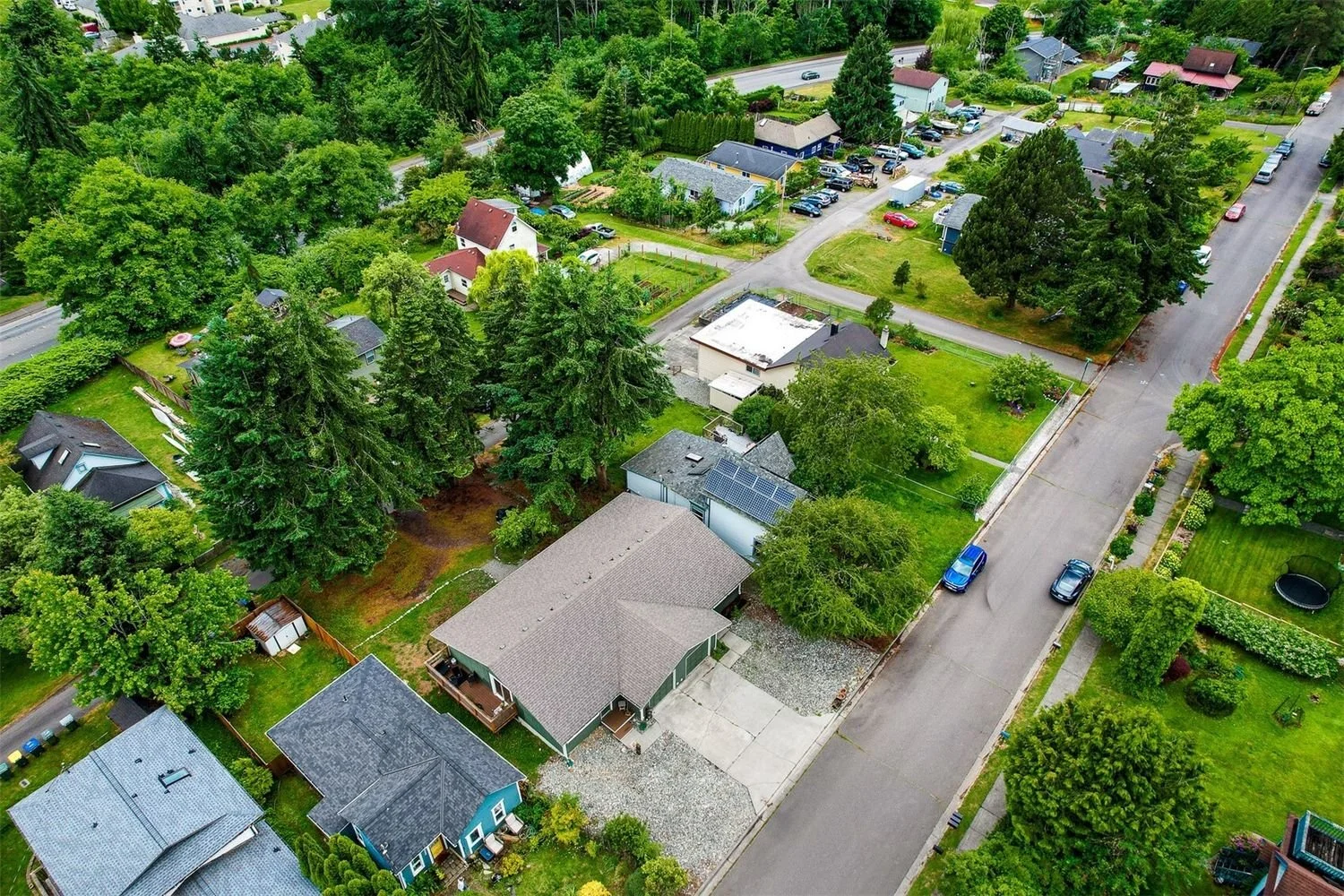 1810-Wilson-Avenue_Bellingham-brandon-nelson-realtor (36).jpg