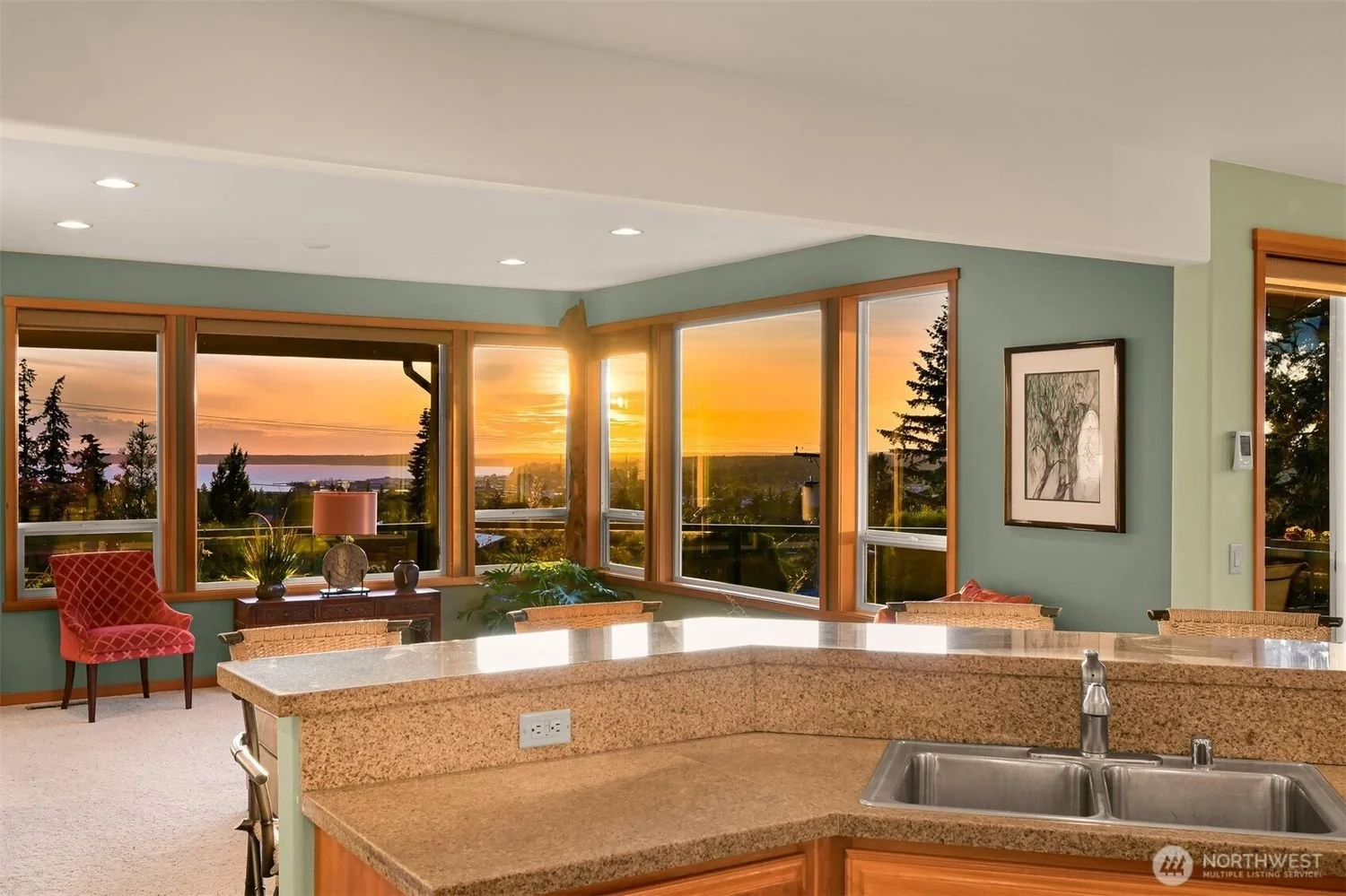1212-Toledo-Street-Bellingham_Brandon-Nelson-Realtor (28).jpg