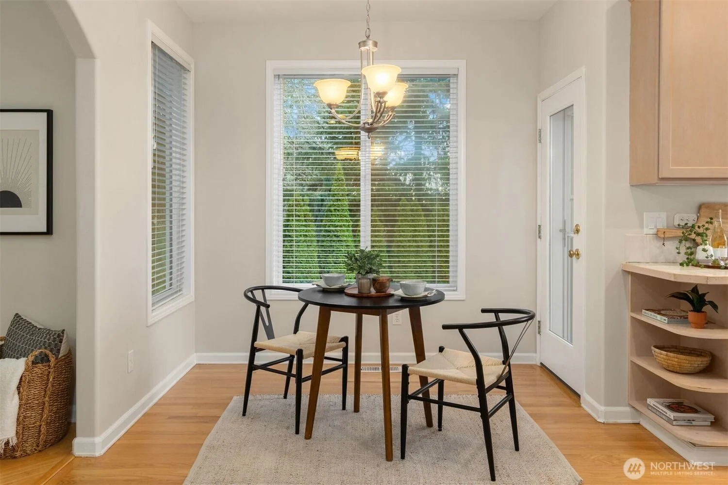 1402-Langara-Circle-brandon-nelnson-best-bellingham (18).jpg