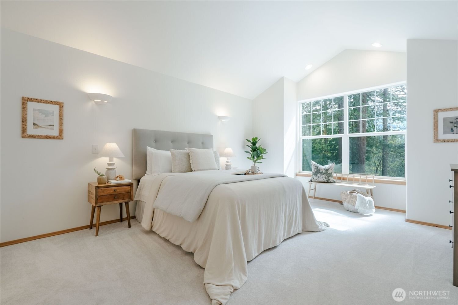 11-Gray-Birch-Lane-brandon-nelson-bellingham-realtor (11).jpg