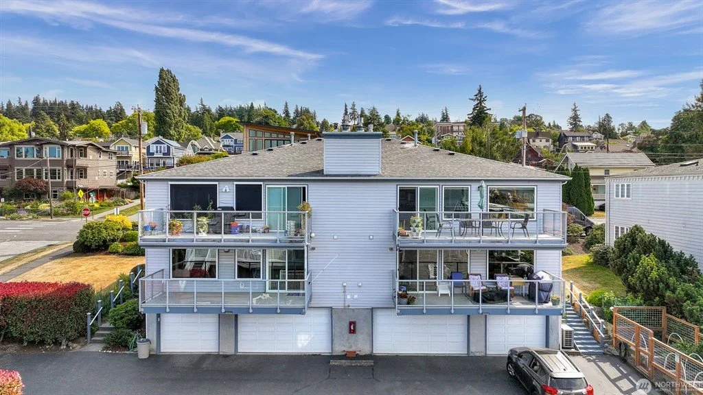 906-11th-Street-bellingham_realtor-brandon-nelson (33).jpeg