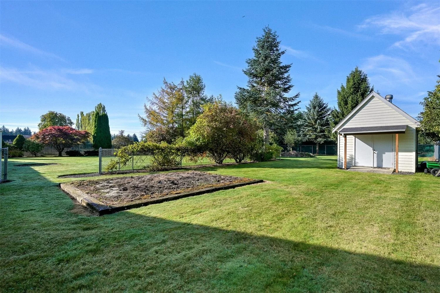 6925-East-2nd-Place_Brandon-Nelson-realtor (32).jpg