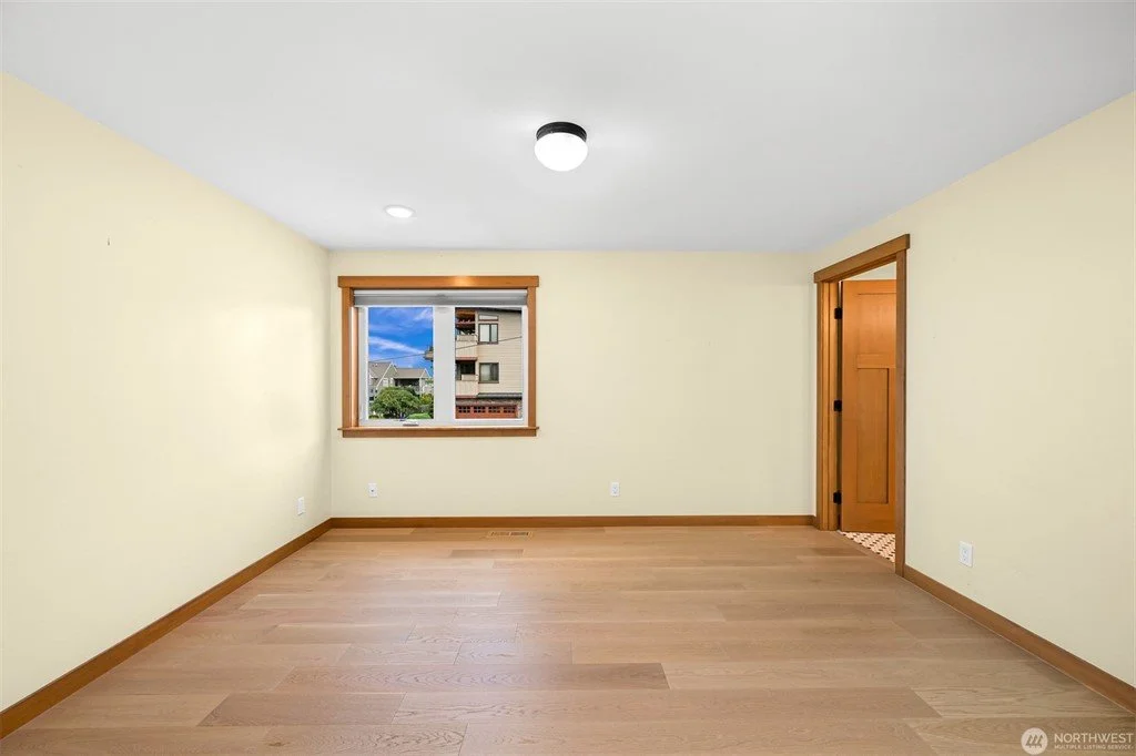906-11th-Street-bellingham_realtor-brandon-nelson (21).jpeg