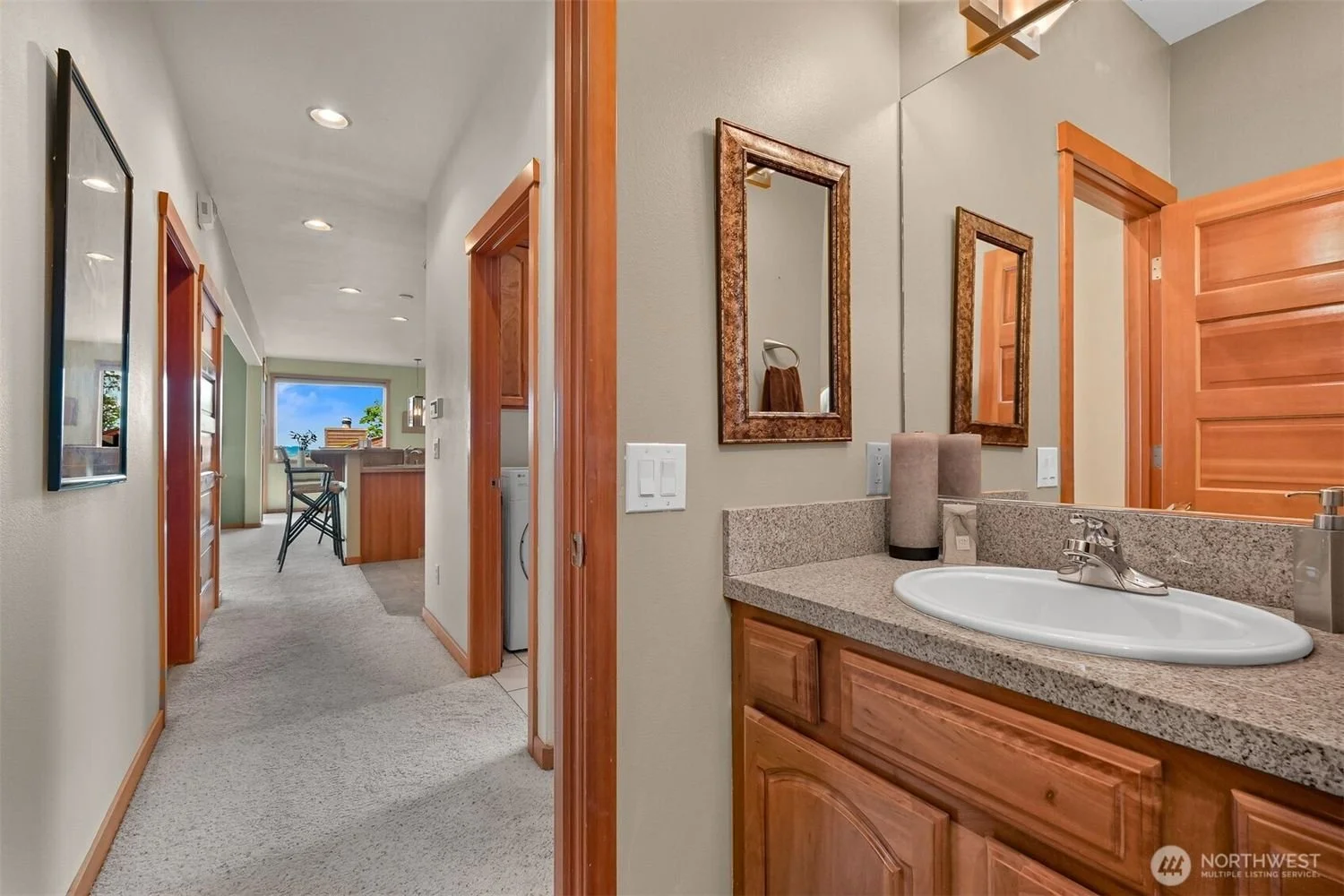 1212-Toledo-Street-Bellingham_Brandon-Nelson-Realtor (19).jpg