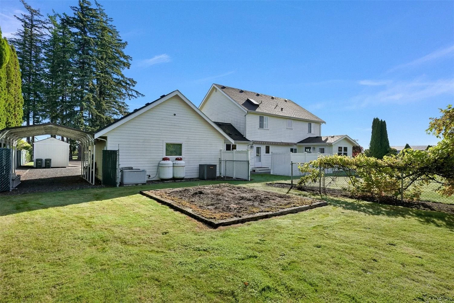 6925-East-2nd-Place_Brandon-Nelson-realtor (31).jpg