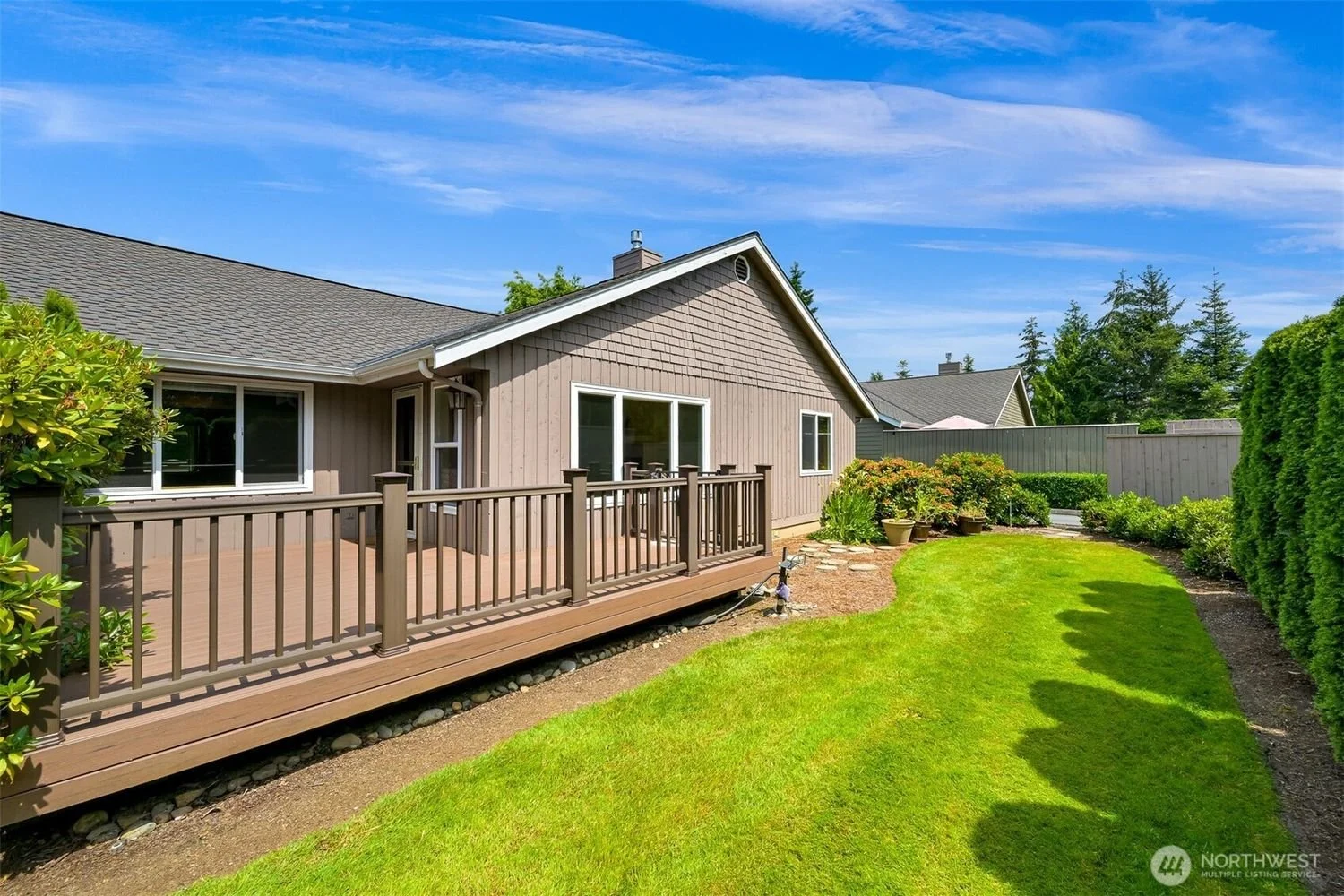 4553-Village-Drive-bellingham_best-realtor-brandon-nelson (33).jpg