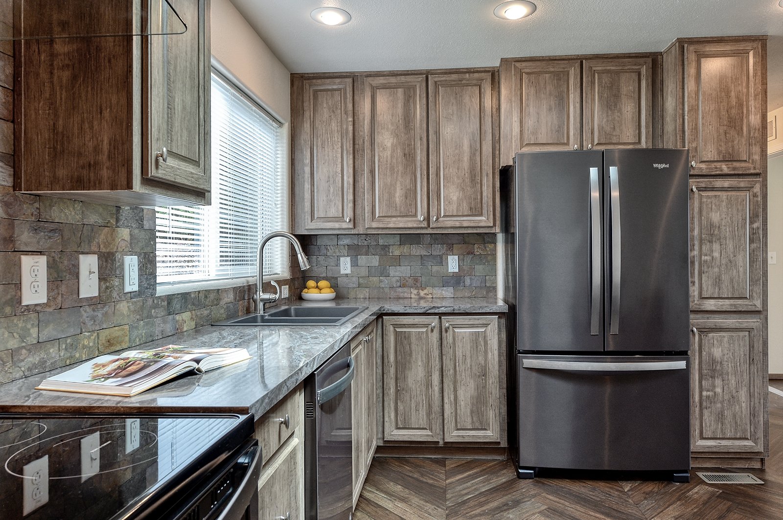 6350 Portal Way #26 - Kitchen 3 MLS.jpg