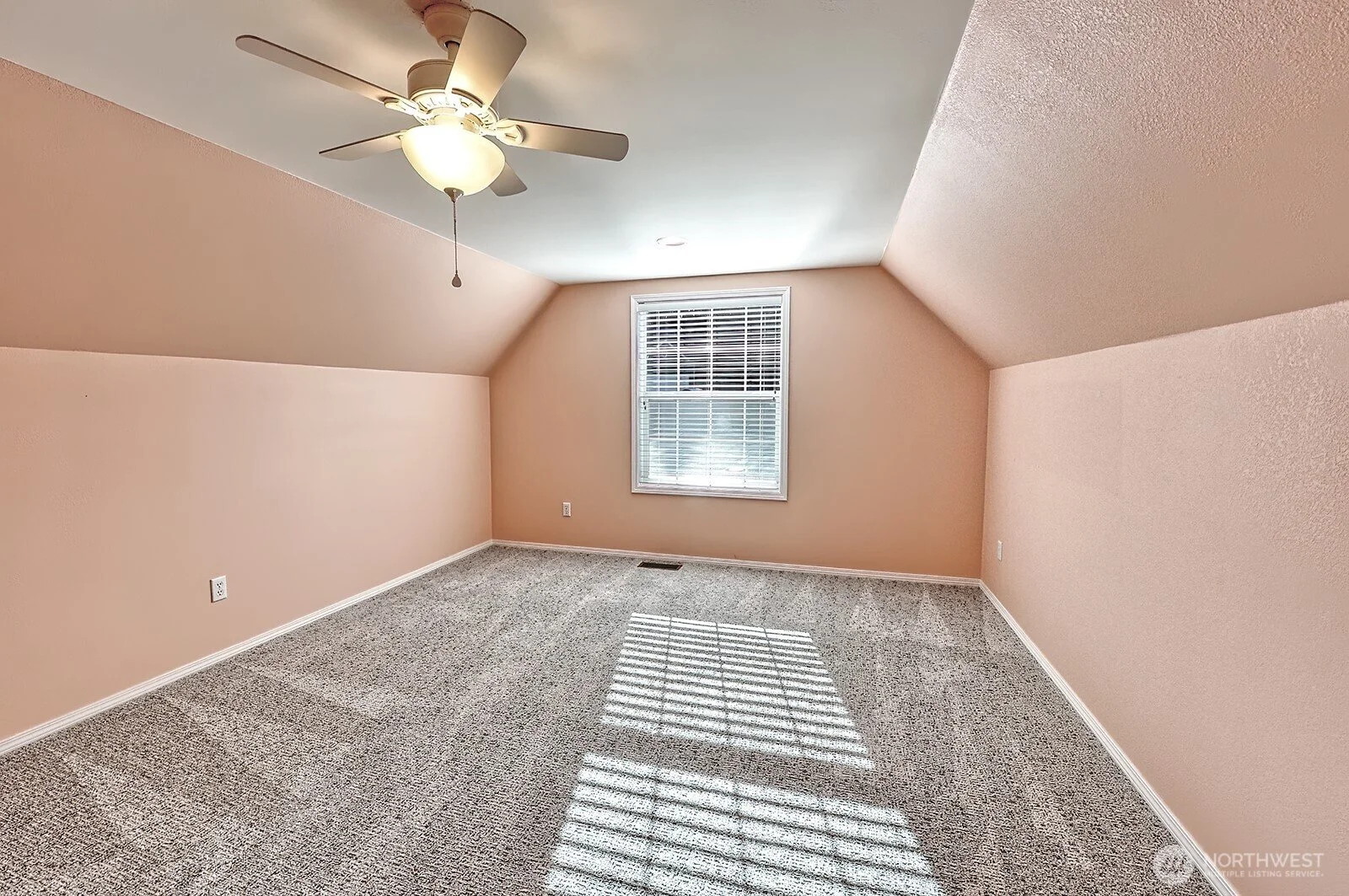 1398-Gabriola-Ct-Bellingham-Brandon-Nelson-Realtor (8).jpeg