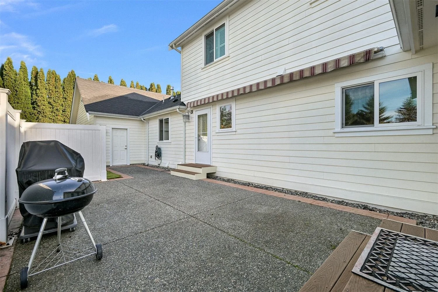 6925-East-2nd-Place_Brandon-Nelson-realtor (30).jpg
