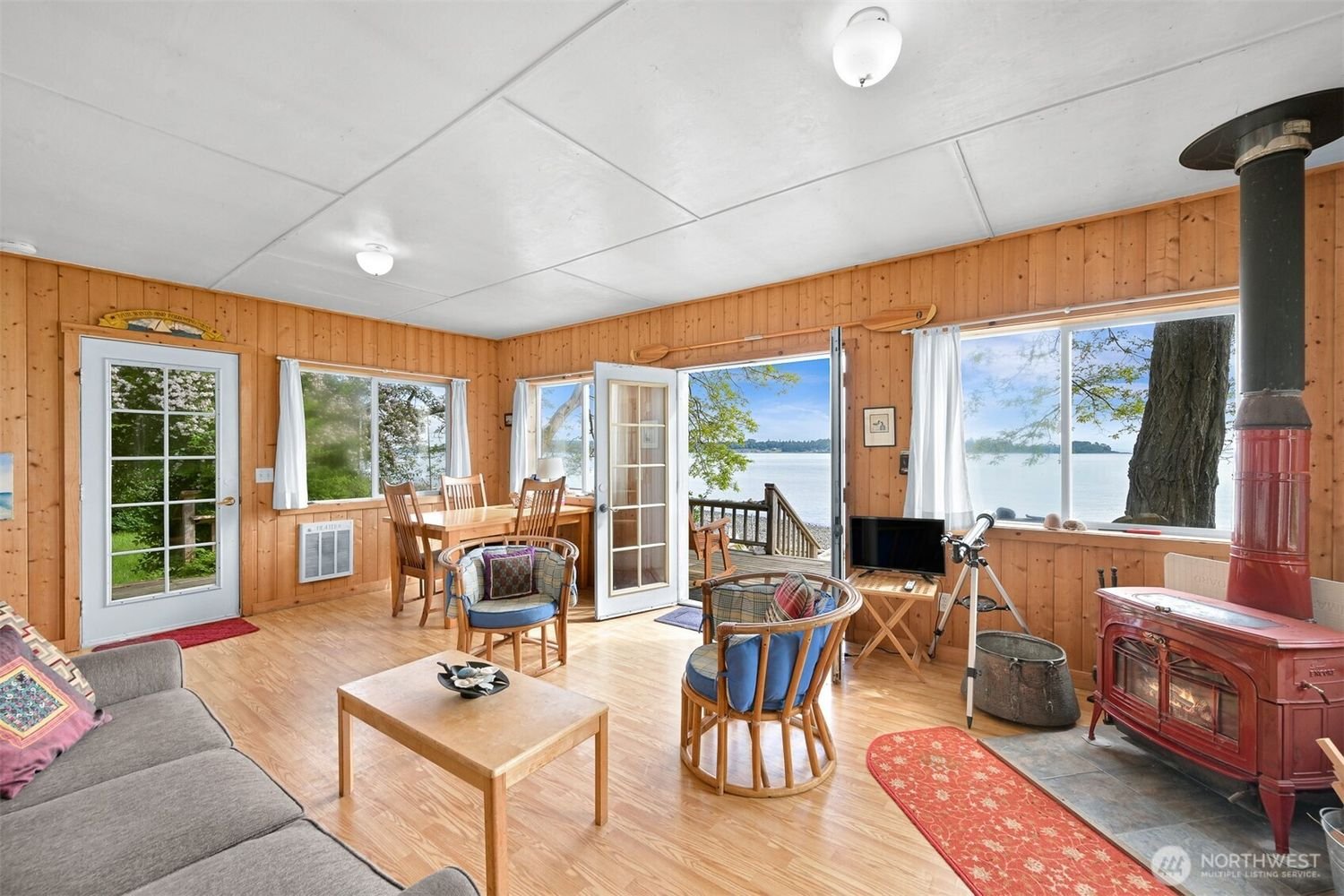 1865-Seacrest-Drive-Brandon-Nelson-Realtor (26).jpg