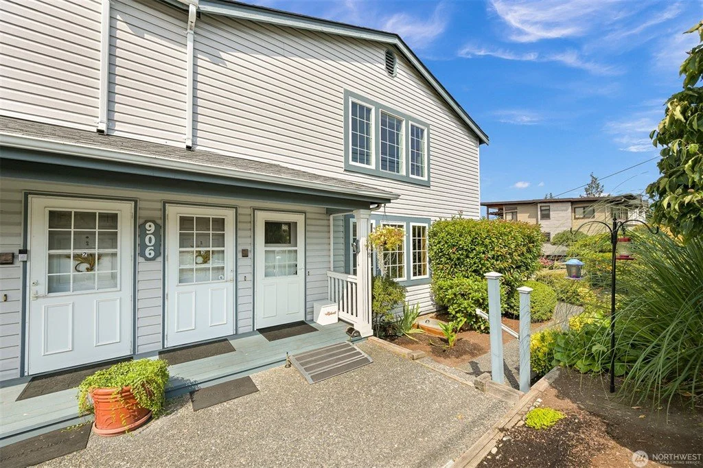 906-11th-Street-bellingham_realtor-brandon-nelson (32).jpeg