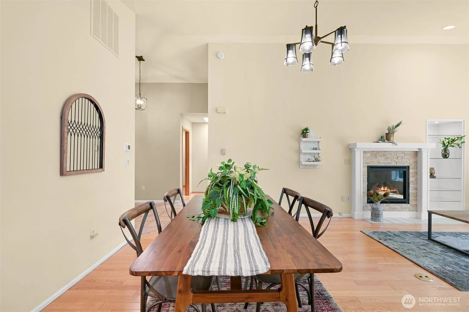 4553-Village-Drive-bellingham_best-realtor-brandon-nelson (8).jpg