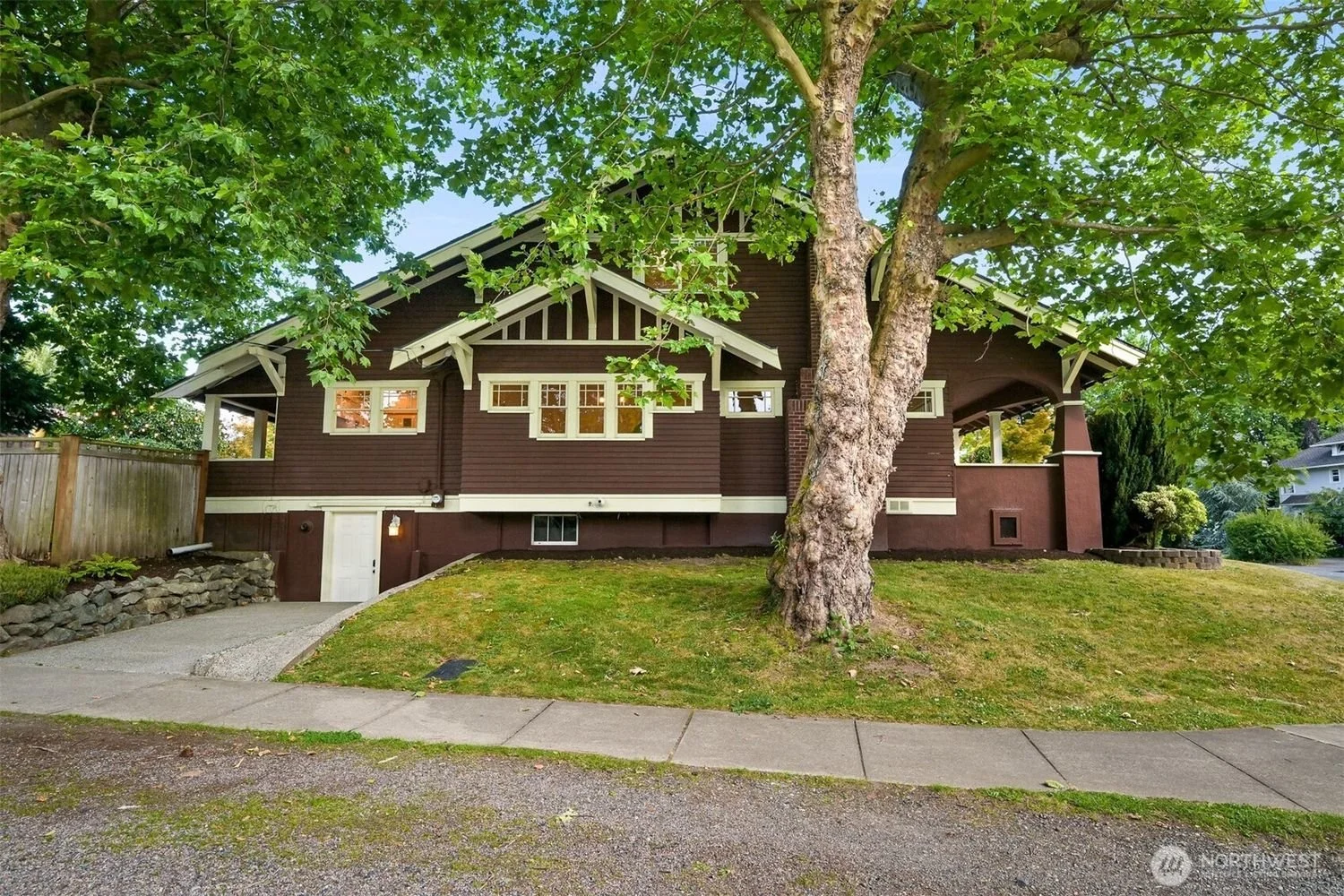 2816-Cornwall-Avenue-Bellingham-Brandon-Nelson-realtor (37).jpg