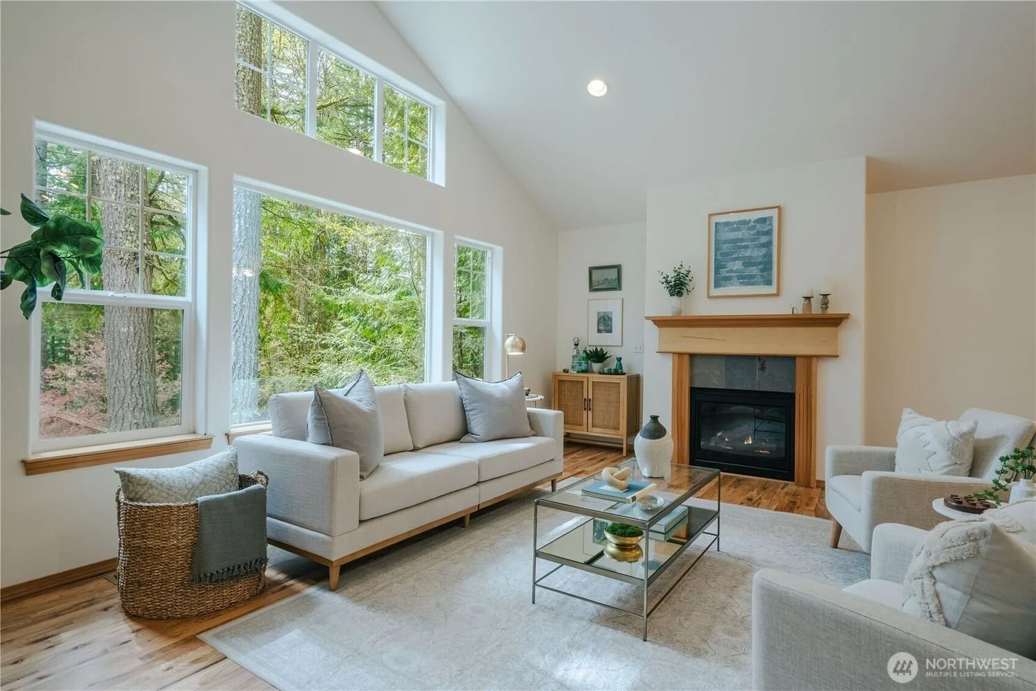 11-Gray-Birch-Lane-brandon-nelson-bellingham-realtor (2).jpg