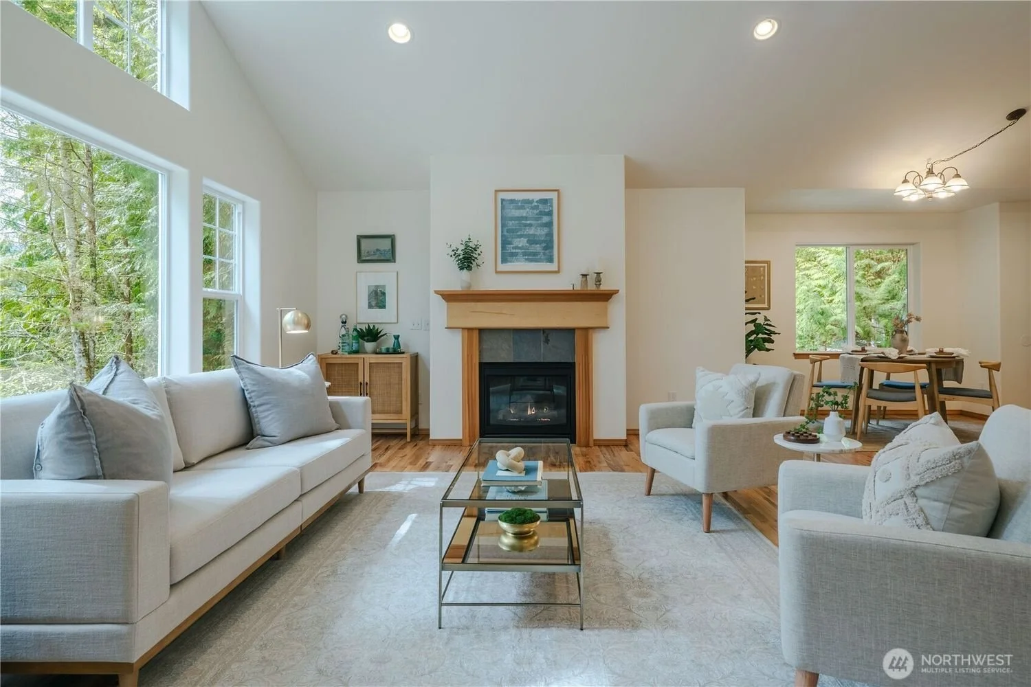 11-Gray-Birch-Lane-brandon-nelson-bellingham-realtor (1).jpg