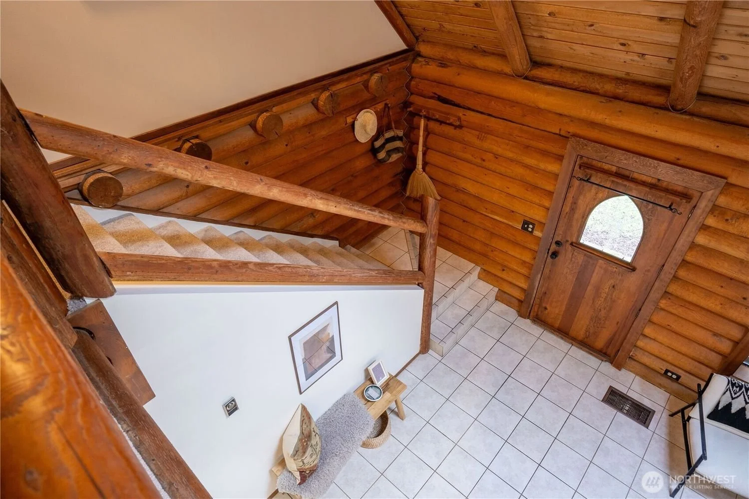 18-Inglewood-Place-realtor-brandon-nelson-bellingwood (15).jpg