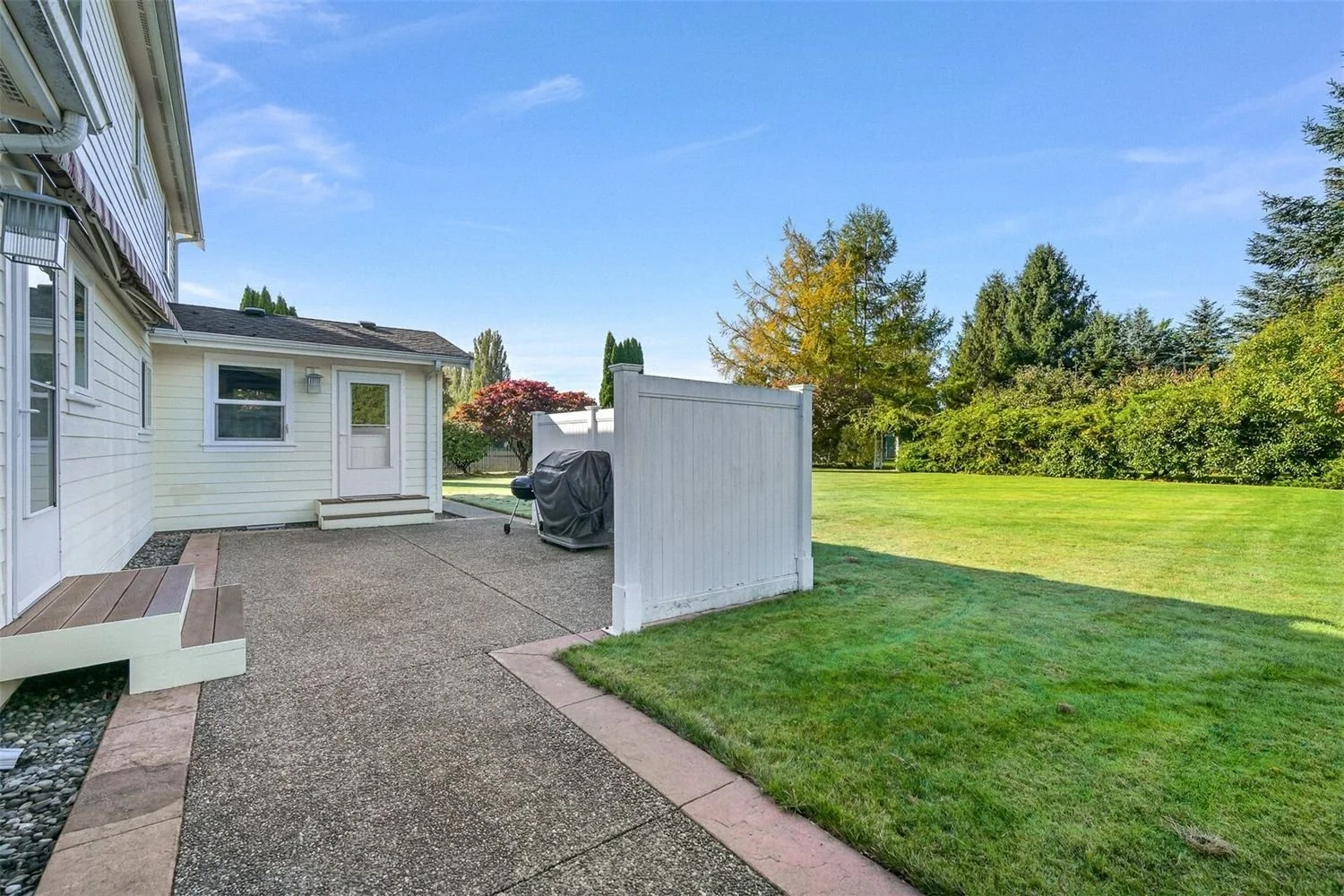 6925-East-2nd-Place_Brandon-Nelson-realtor (29).jpg