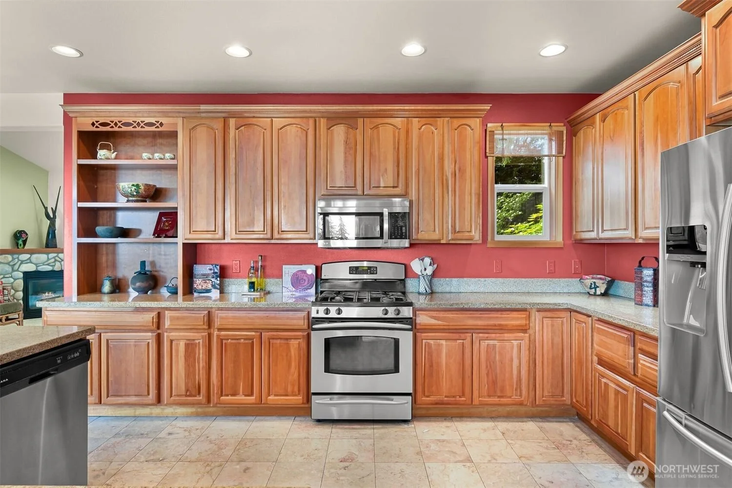 1212-Toledo-Street-Bellingham_Brandon-Nelson-Realtor (25).jpg