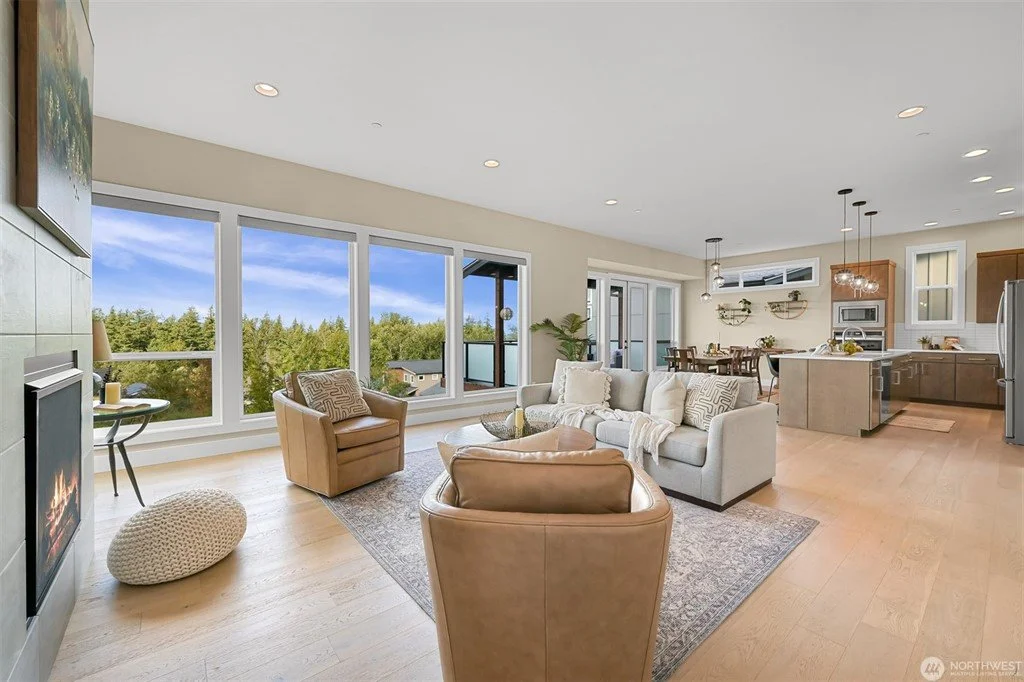 3414-Sussex-Drive-Bellingham_realtor-brandon-nelson (2).jpeg