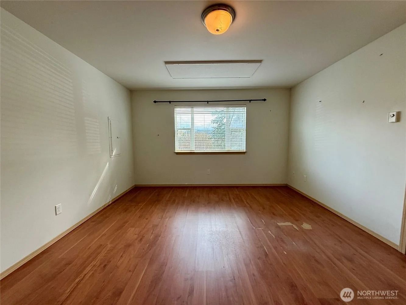 2209-East-Maryland-Street-realtor-brandon-nelson (4).jpg