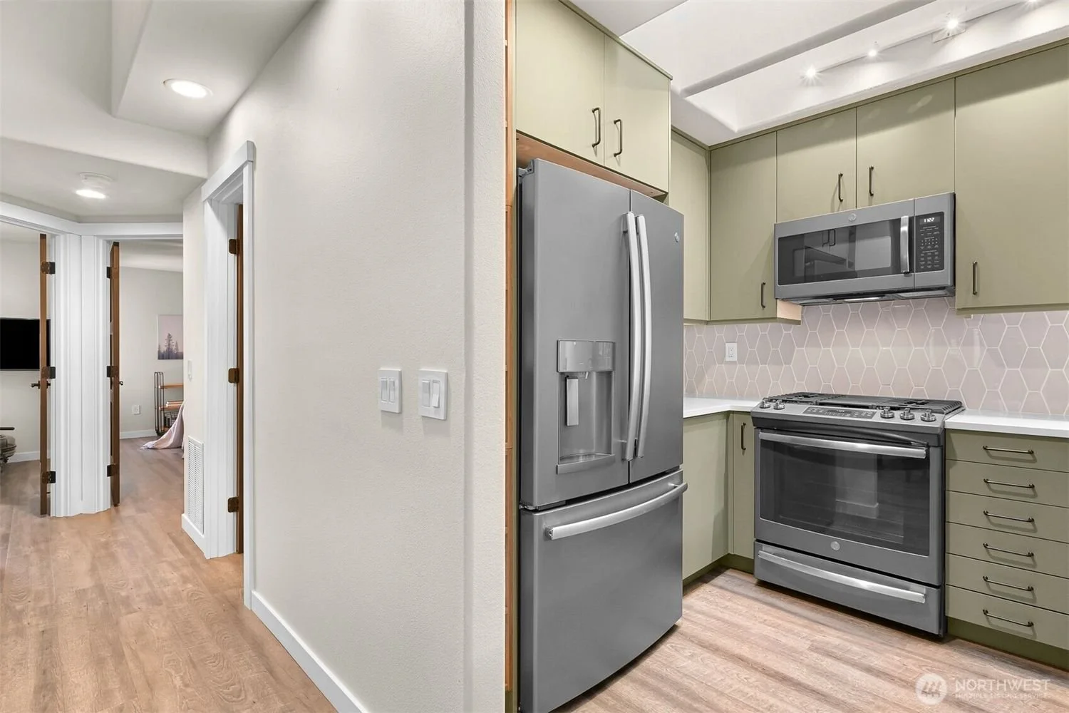 1818-Rosewood-Lane-brandon-nelson-bellingham (19).jpg