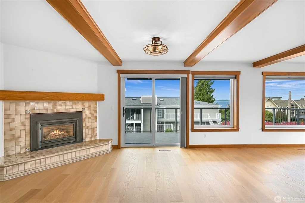 906-11th-Street-bellingham_realtor-brandon-nelson (9).jpeg