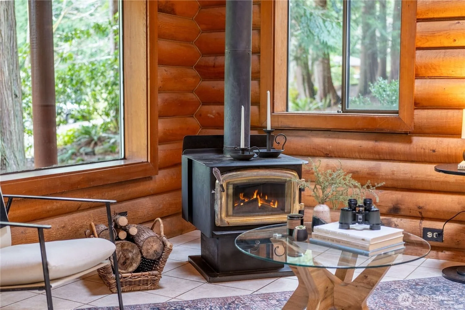 18-Inglewood-Place-realtor-brandon-nelson-bellingwood (3).jpg