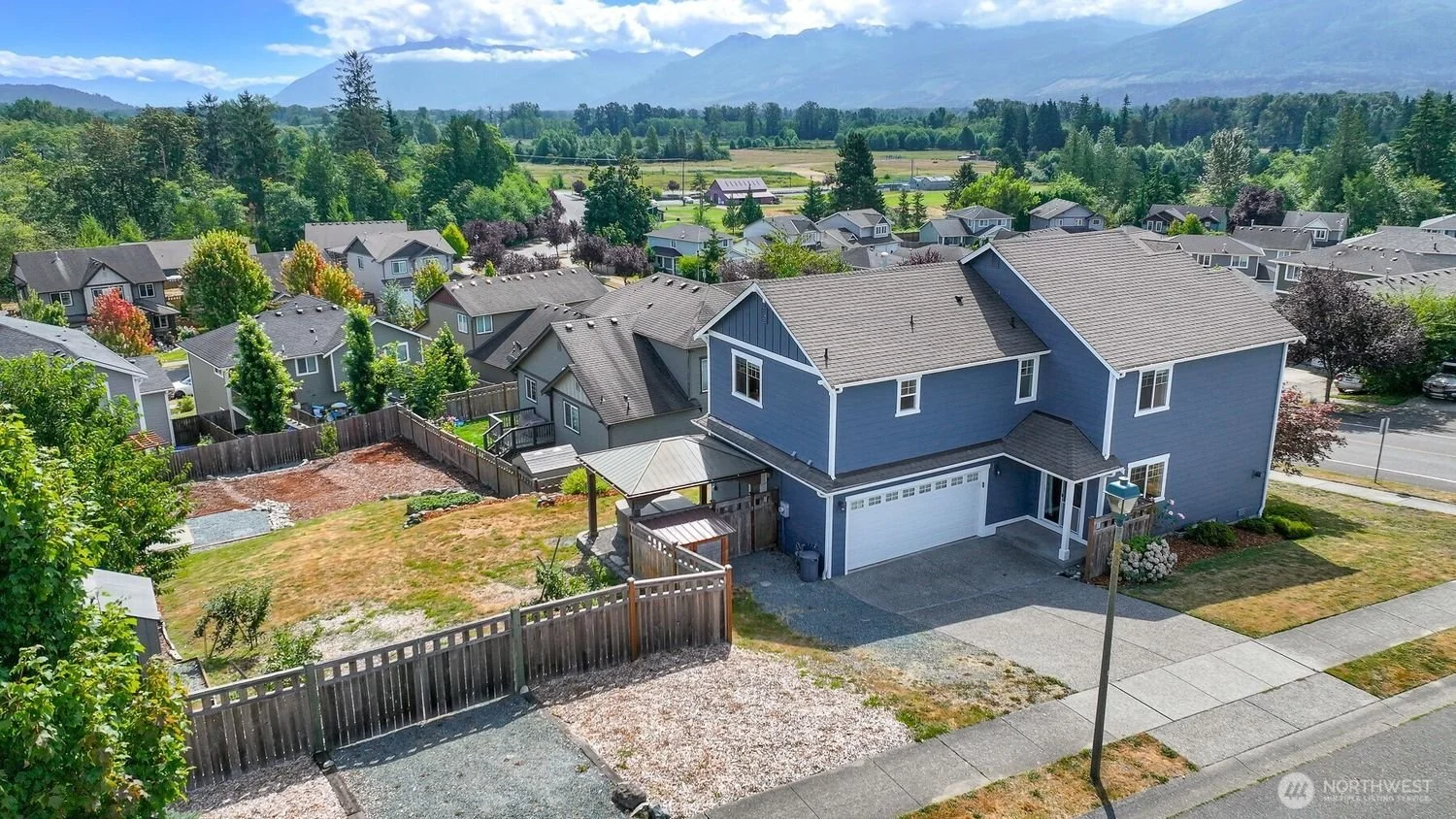 1502-Porto-Bello-Avenue-incl-lot-Sedro-Woolley-WA_brandon-nelson (6).jpg